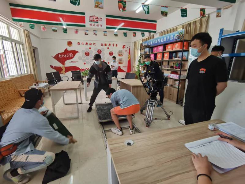 介休市广告片拍摄公司：极简主义践行者，少即是多的视觉哲学